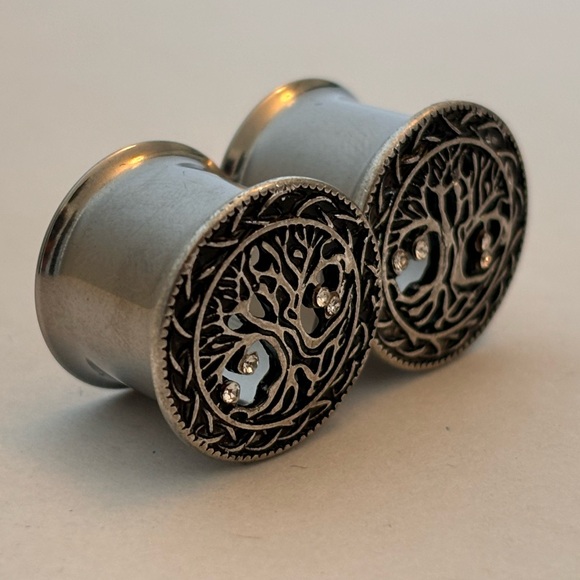 Tree of Life Flared Plugs - Picture 3 of 7